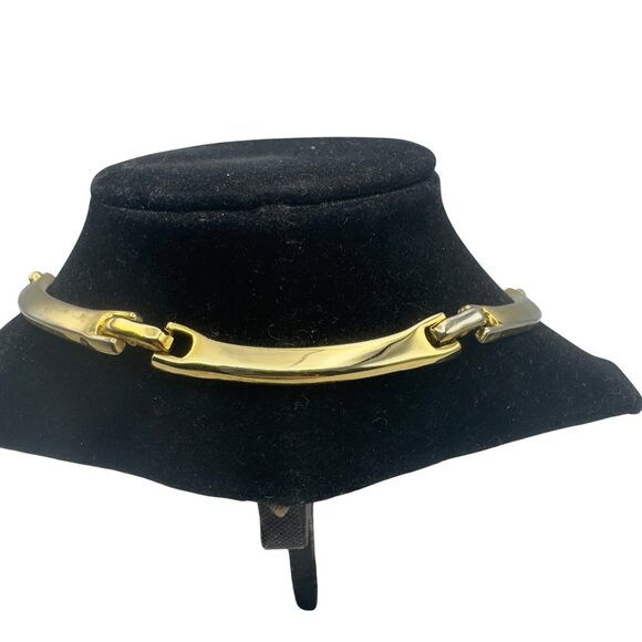 Gold Tone Cubic Zirconia Necklace Elegant Statement Design - Picture 5 of 8